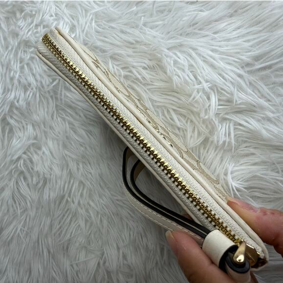 COACH Signature Khaki White Canvas Wristlet - Picture 5 of 9